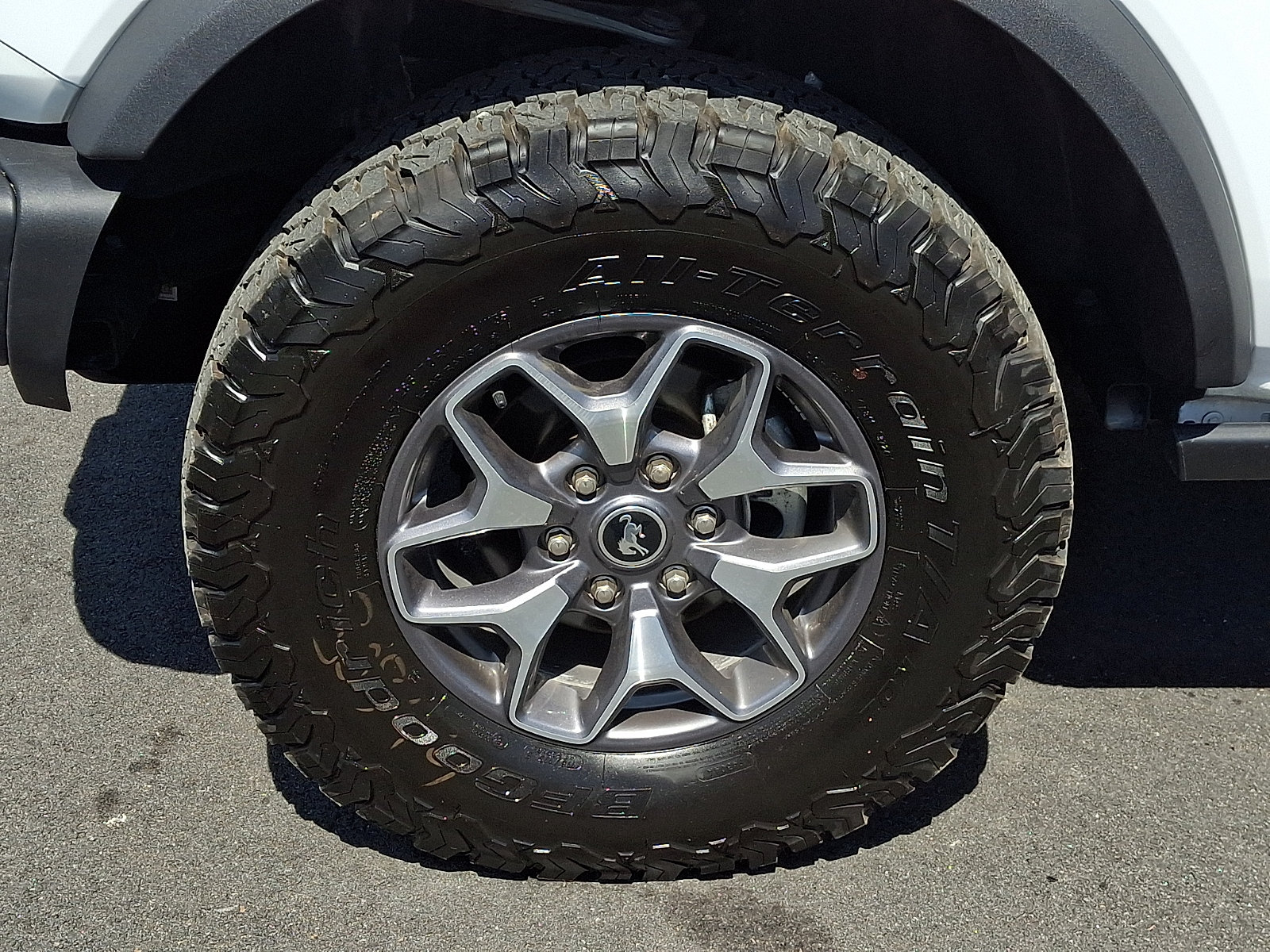 Certified 2025 Ford Bronco Badlands AWD/4WD image 9