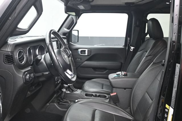 Used 2022 Jeep Gladiator Overland w/ Popular Equipment Package AWD/4WD image 6