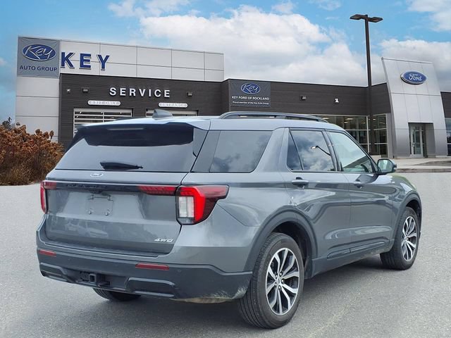 Certified 2025 Ford Explorer ST-Line AWD/4WD image 5