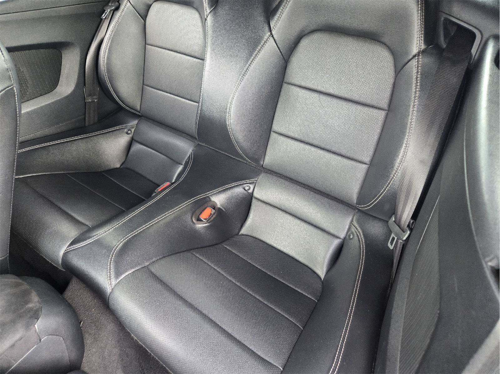 Certified 2022 Ford Mustang Premium RWD image 29