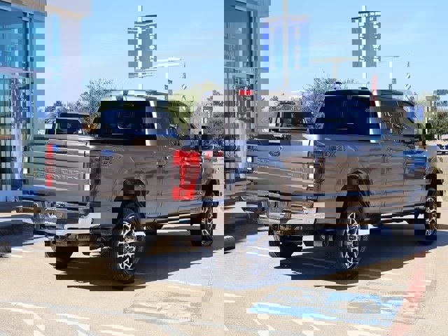 Certified 2022 Ford F250 Lariat w/ Lariat Value Package image 5