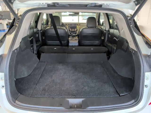 Used 2024 Nissan Murano SV AWD/4WD image 33