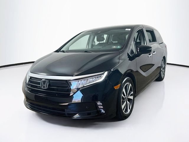 Used 2023 Honda Odyssey Touring image 3