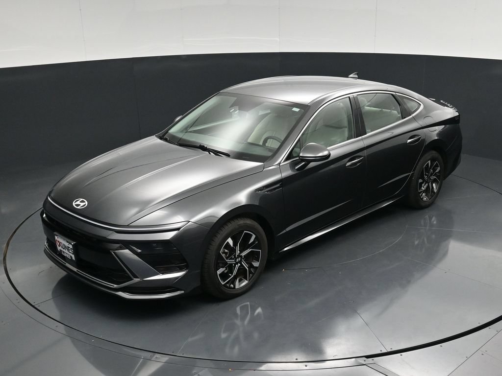 Used 2025 Hyundai Sonata SEL FWD image 45