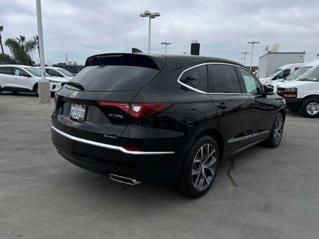 Used 2022 Acura MDX SH-AWD w/ Technology Package image 6