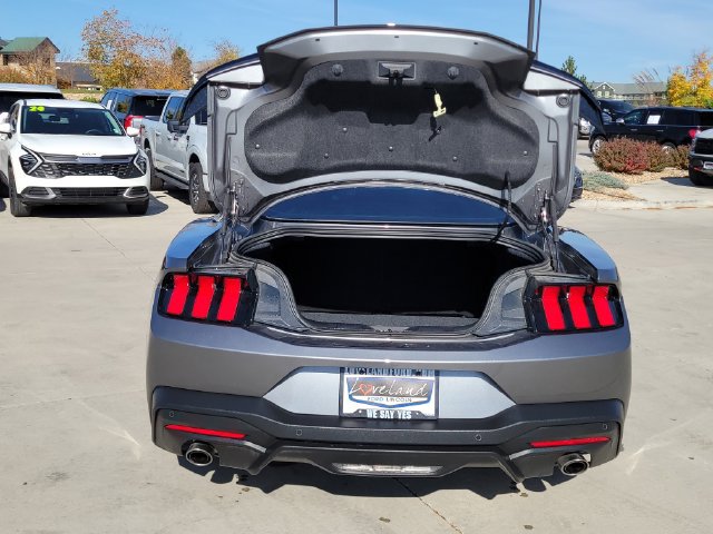 Certified 2026 Ford Mustang Coupe RWD image 11