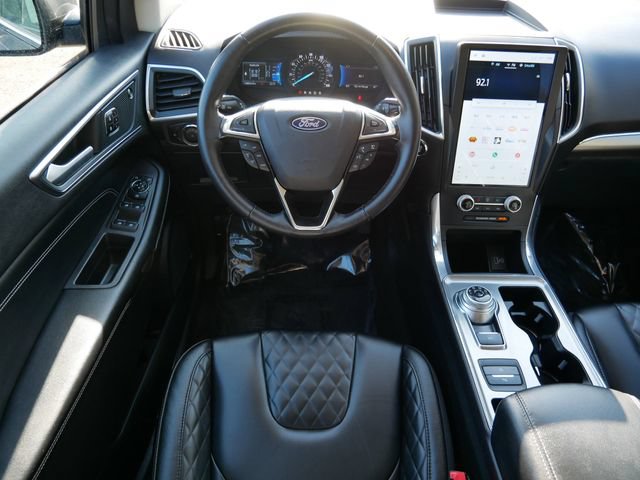 Certified 2024 Ford Edge Titanium AWD/4WD image 12