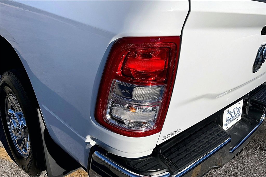 Used 2024 RAM 2500 Tradesman w/ Chrome Appearance Group image 31