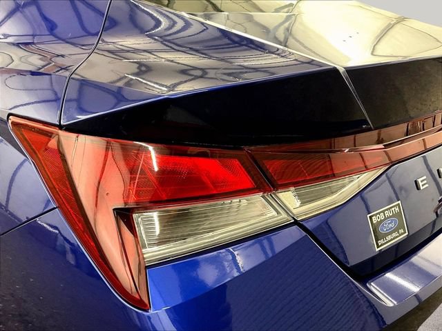 Used 2023 Hyundai Elantra SEL FWD image 28