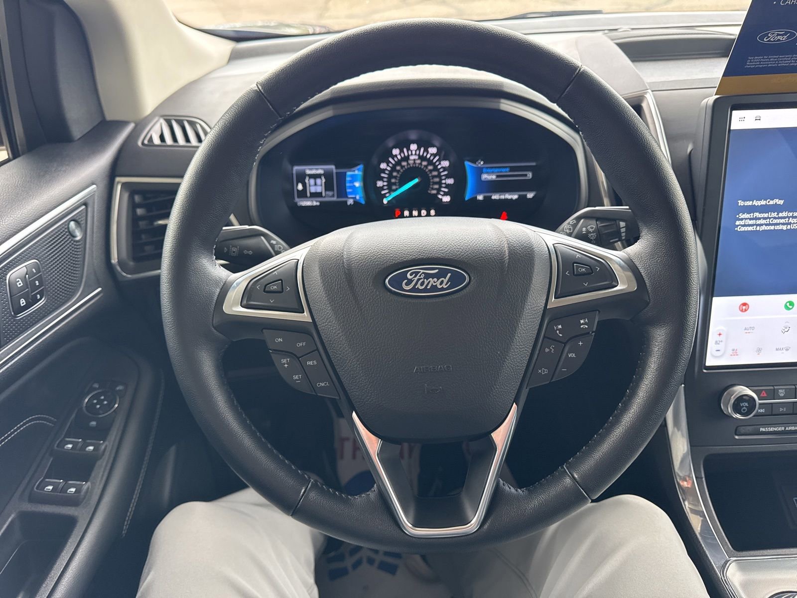 Certified 2023 Ford Edge Titanium AWD/4WD image 27
