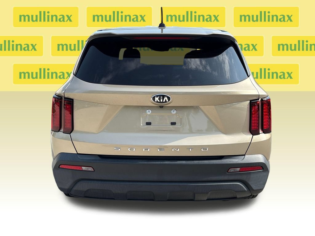 Used 2021 Kia Sorento LX FWD image 8