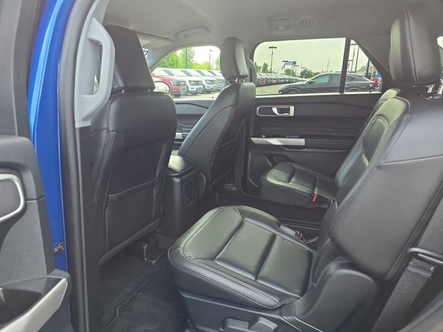 Certified 2023 Ford Explorer XLT w/ Equipment Group 202A AWD/4WD image 26