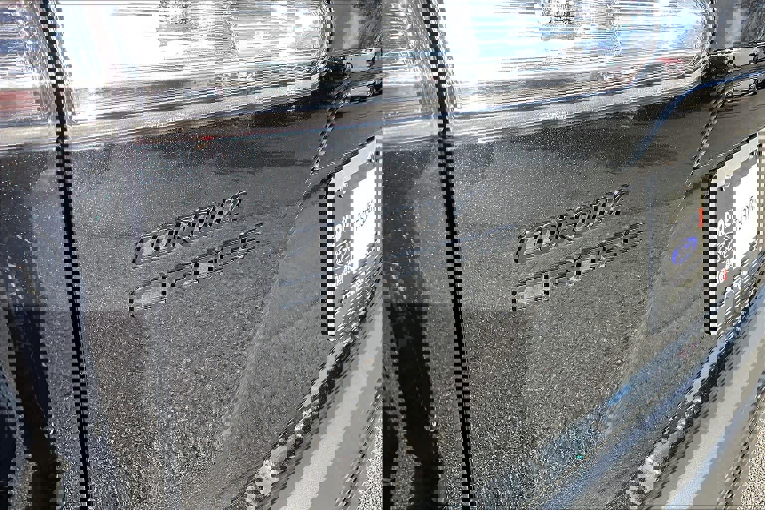 Used 2024 Toyota Corolla Cross SE image 29