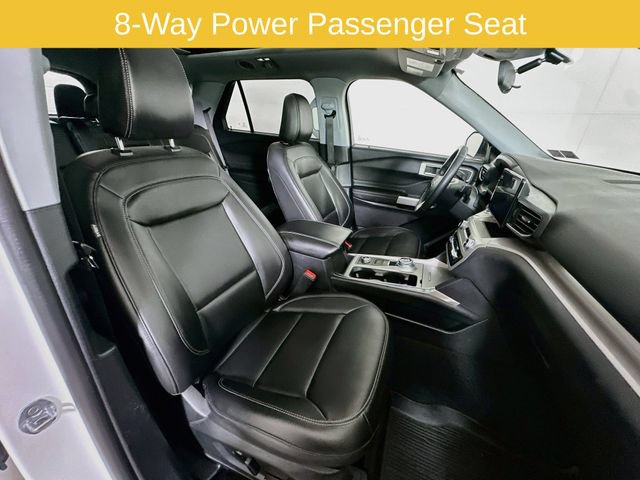 Certified 2023 Ford Explorer XLT w/ Equipment Group 202A AWD/4WD image 35