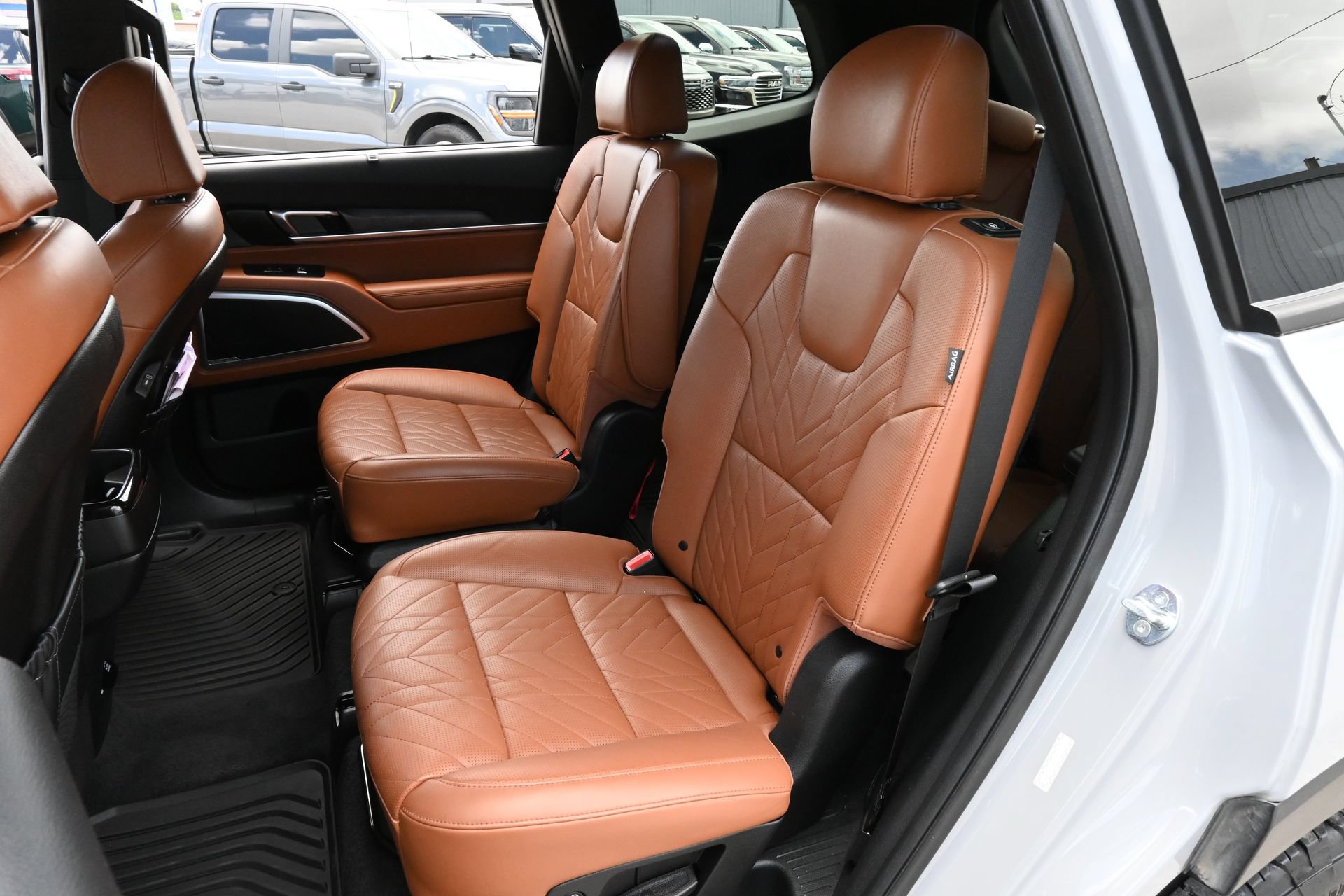 Used 2023 Kia Telluride SX Prestige X-Pro AWD/4WD image 18