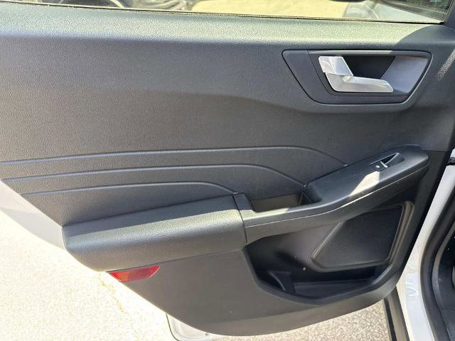 Certified 2022 Ford Escape SEL FWD image 12