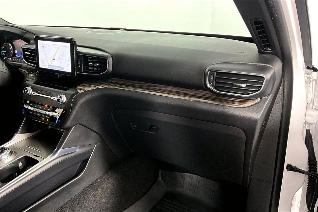 Certified 2020 Ford Explorer Limited AWD/4WD image 15