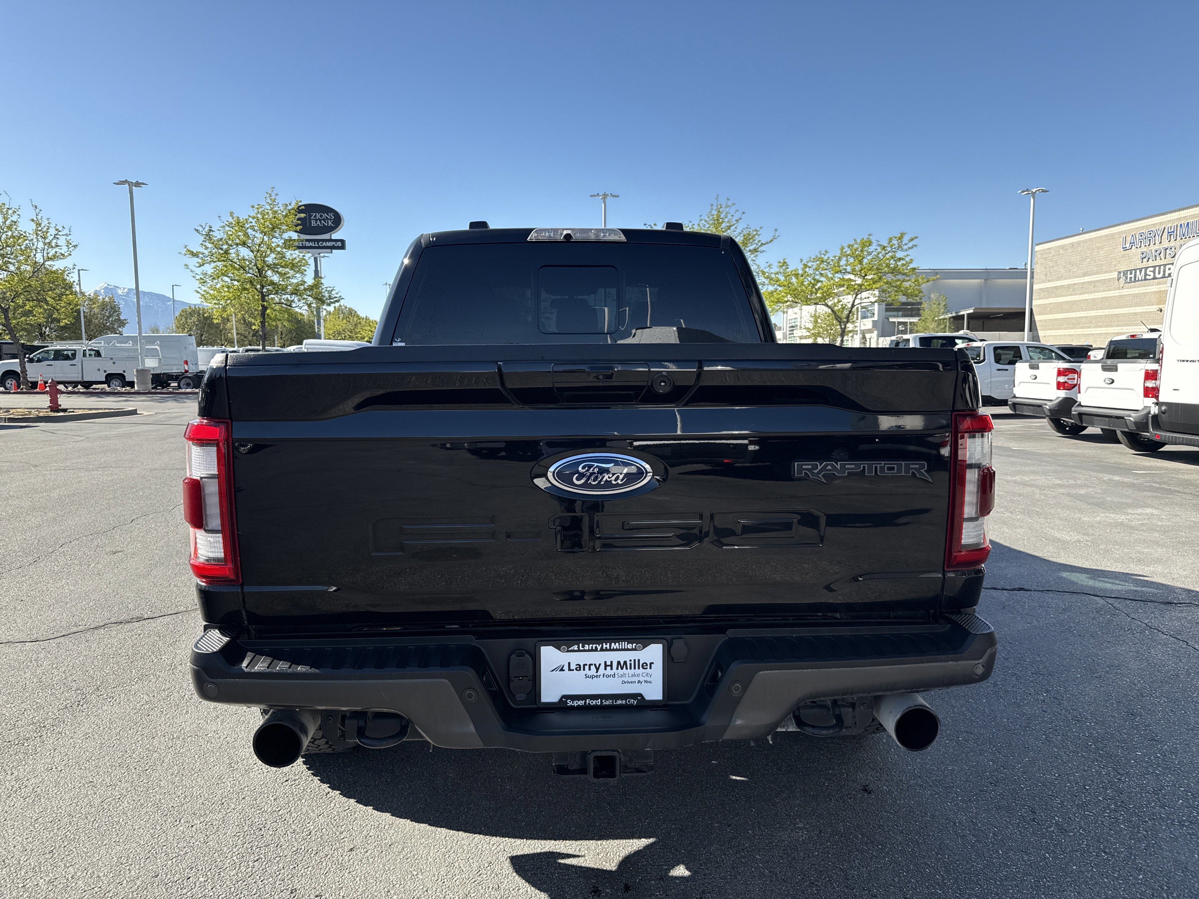 Certified 2022 Ford F150 Raptor w/ Equipment Group 801A High image 4