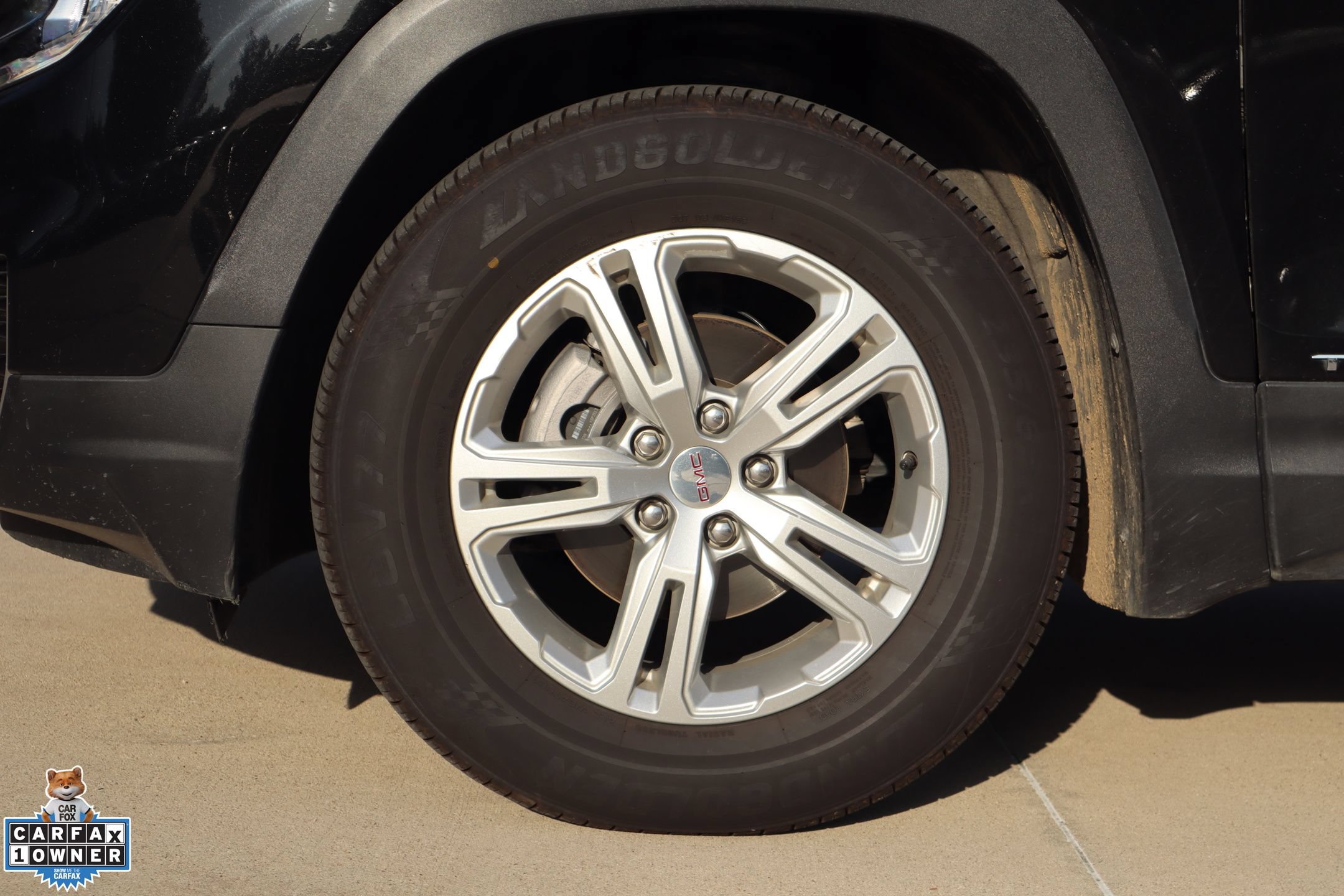 Used 2024 GMC Terrain SLE AWD/4WD image 10