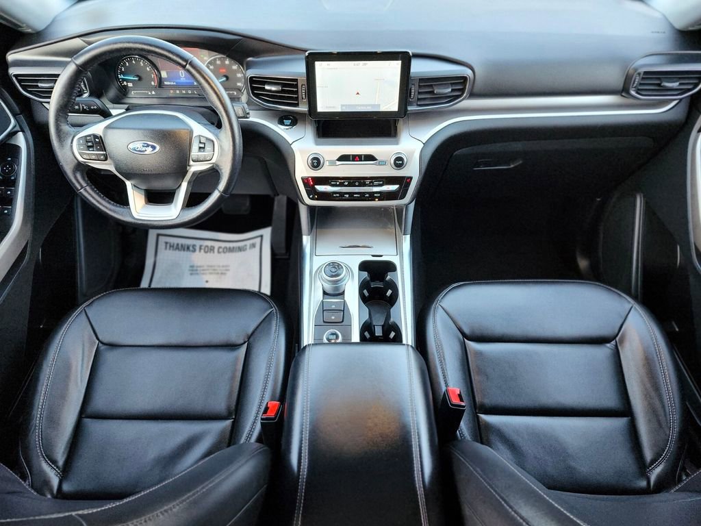 Certified 2022 Ford Explorer XLT w/ Equipment Group 202A image 12