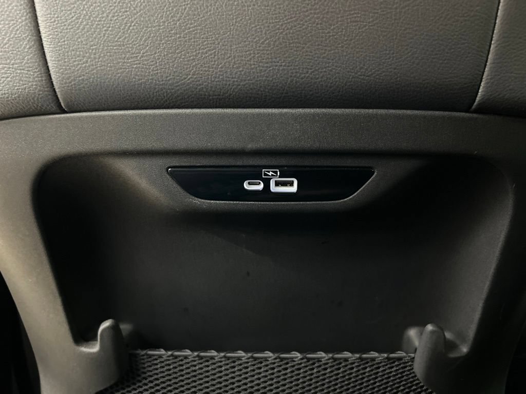 Used 2022 Chrysler Pacifica Touring-L w/ S Appearance Package FWD image 29
