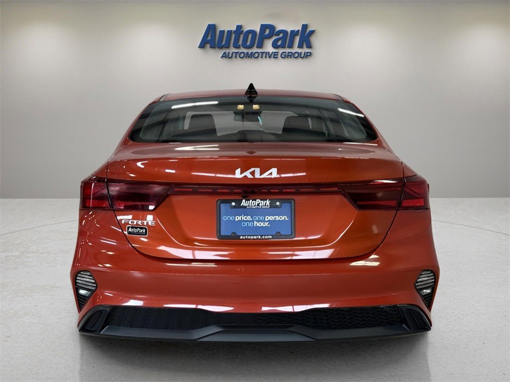 Used 2022 Kia Forte LXS image 4
