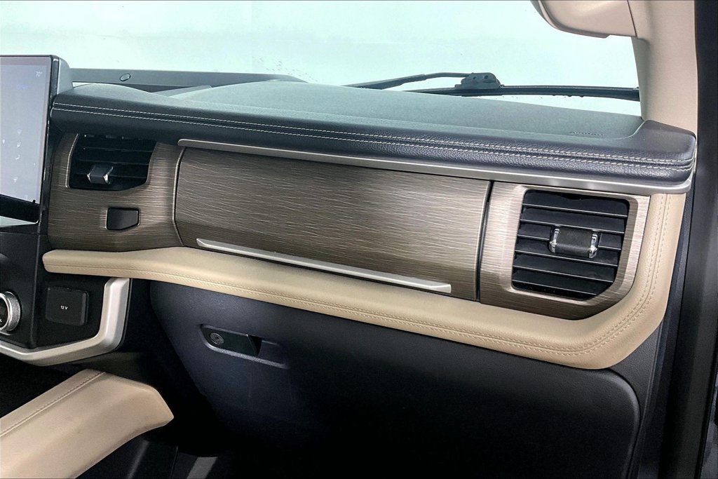 Certified 2024 Ford Expedition Limited RWD image 16