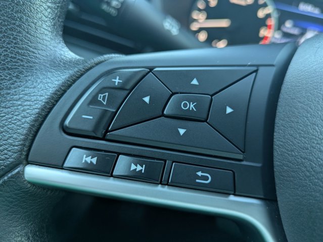 Used 2024 Nissan Altima 2.5 SV image 15