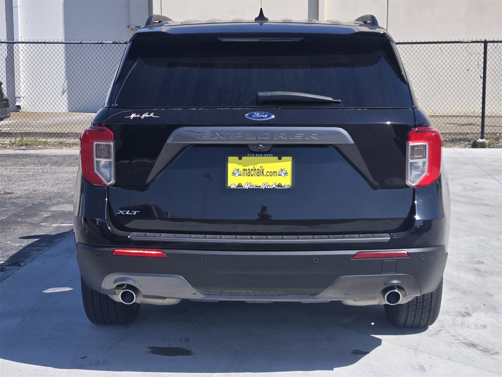 Certified 2022 Ford Explorer XLT w/ Equipment Group 202A image 2