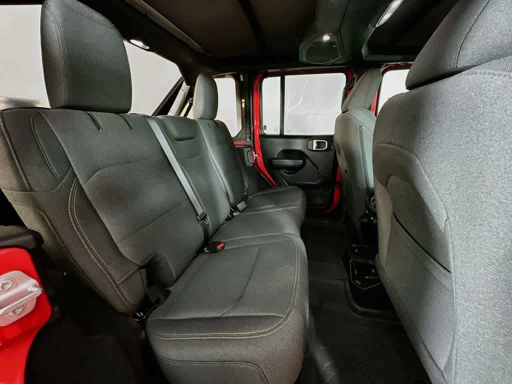 Used 2024 Jeep Wrangler Unlimited Sport AWD/4WD image 28