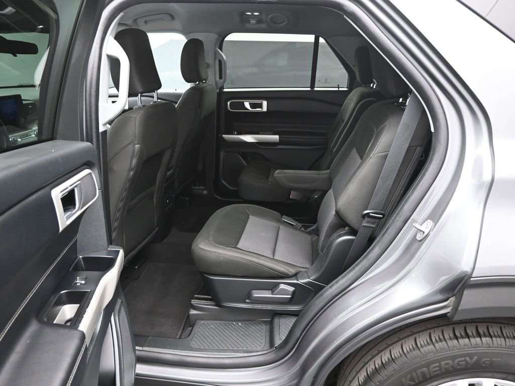 Certified 2023 Ford Explorer XLT image 46