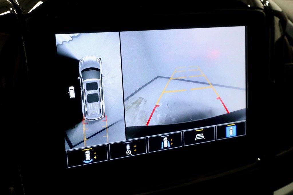 Used 2023 Chevrolet Traverse RS w/ LPO, Floor Liner Package image 9