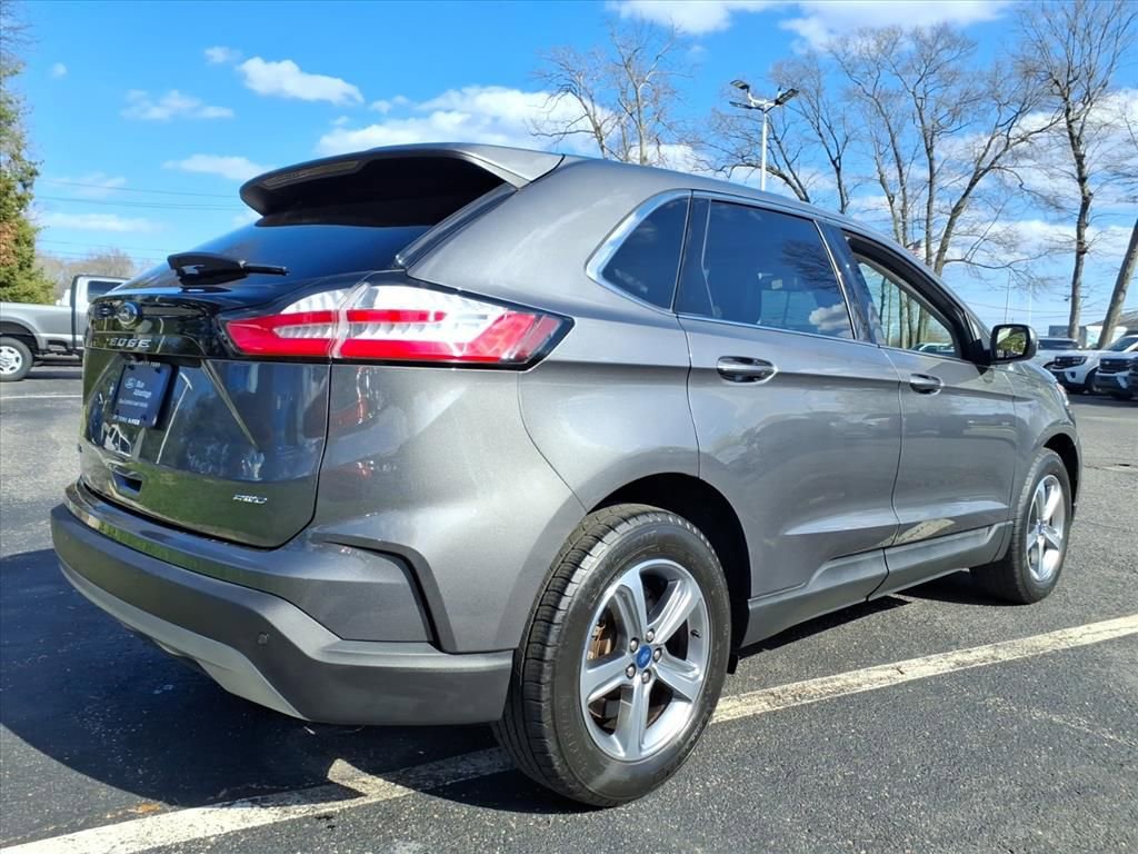 Certified 2022 Ford Edge SEL w/ Convenience Package image 2