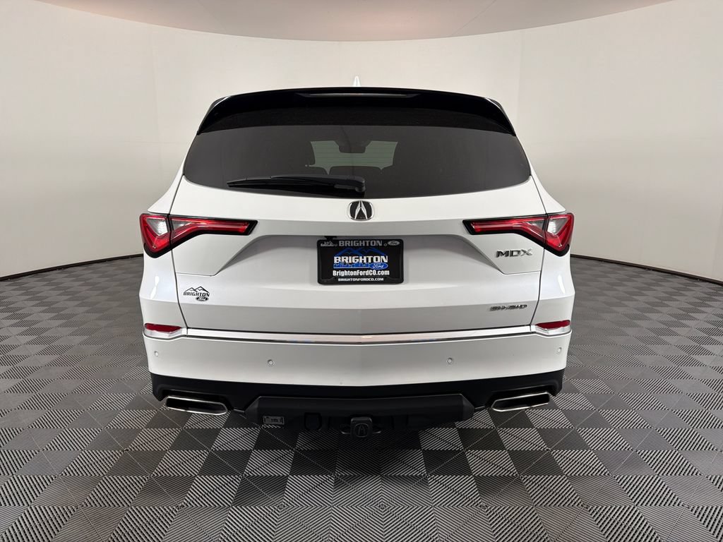 Used 2024 Acura MDX SH-AWD w/ Technology Package image 4