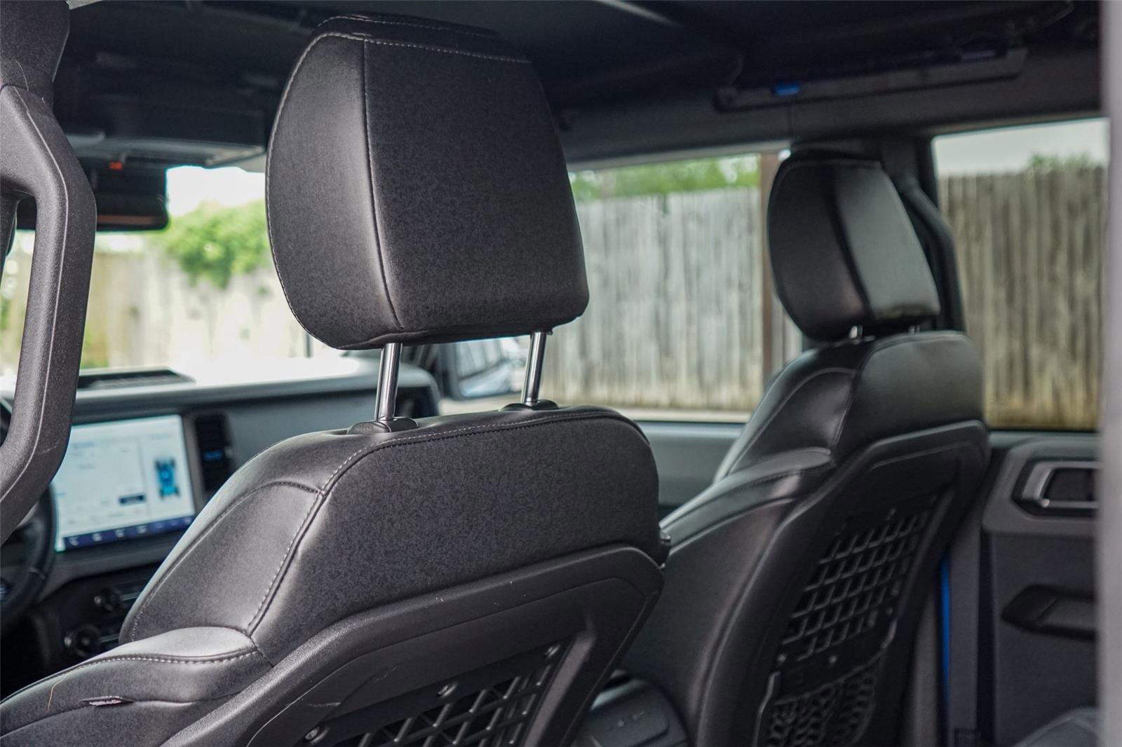 Certified 2024 Ford Bronco Black Diamond image 23