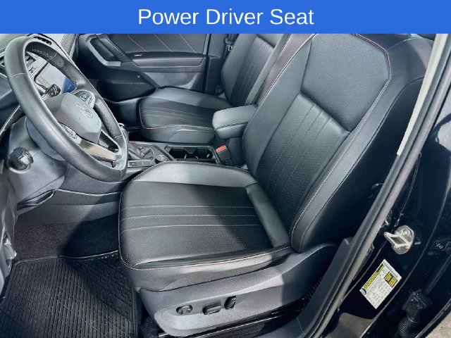 Used 2024 Volkswagen Tiguan Wolfsburg Edition AWD/4WD image 22