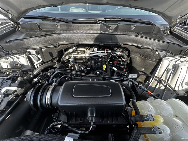 Certified 2023 Ford Explorer XLT w/ Equipment Group 202A image 33