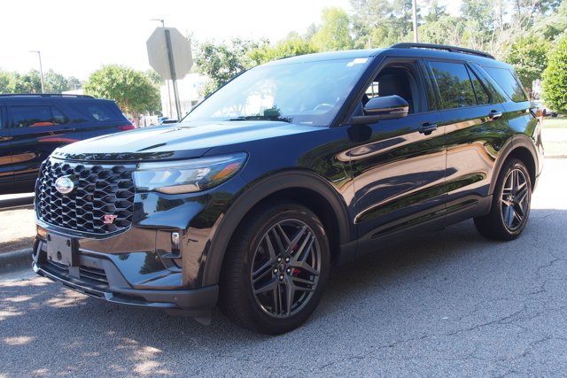 Certified 2025 Ford Explorer ST w/ Sun And Sound Package AWD/4WD image 3