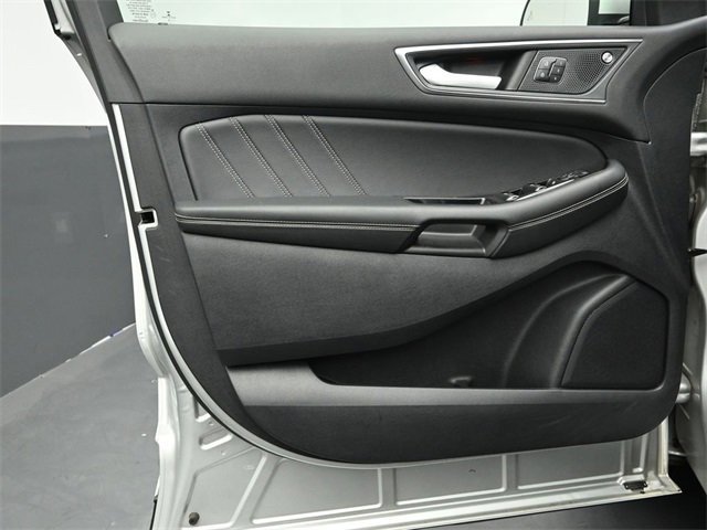 Certified 2019 Ford Edge ST w/ Convenience Package image 29