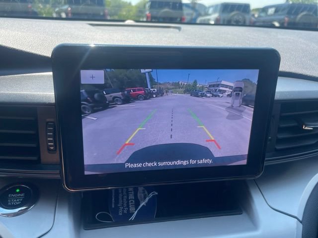 Certified 2020 Ford Explorer XLT w/ Comfort Package AWD/4WD image 14