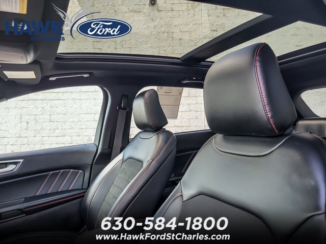 Certified 2023 Ford Edge ST-Line AWD/4WD image 9