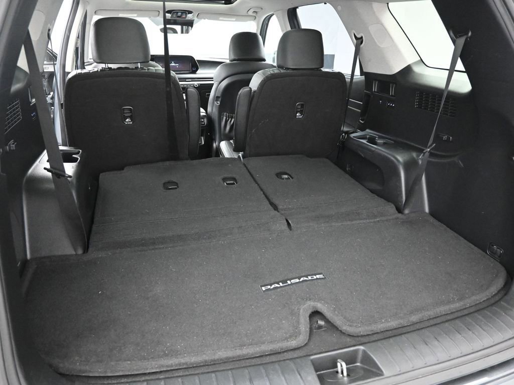 Used 2023 Hyundai Palisade Limited w/ Cargo Package AWD/4WD image 37