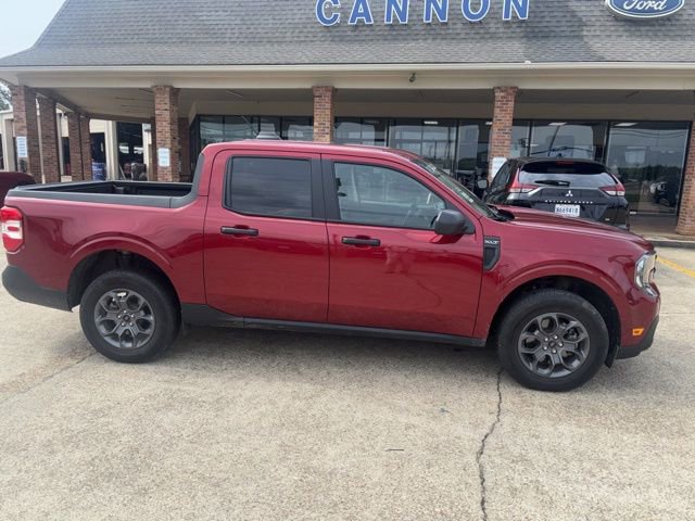 Certified 2025 Ford Maverick XLT w/ 4K Tow Package AWD/4WD image 7