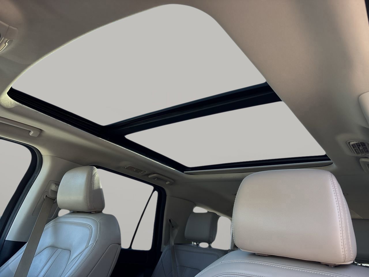 Certified 2022 Ford Expedition Limited image 22