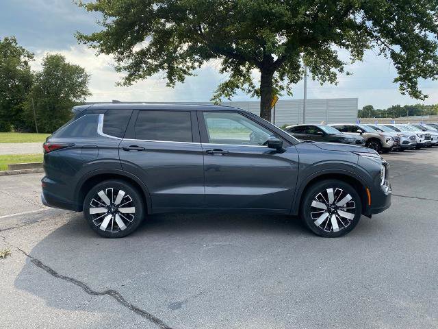 Used 2025 Mitsubishi Outlander SE AWD/4WD image 8