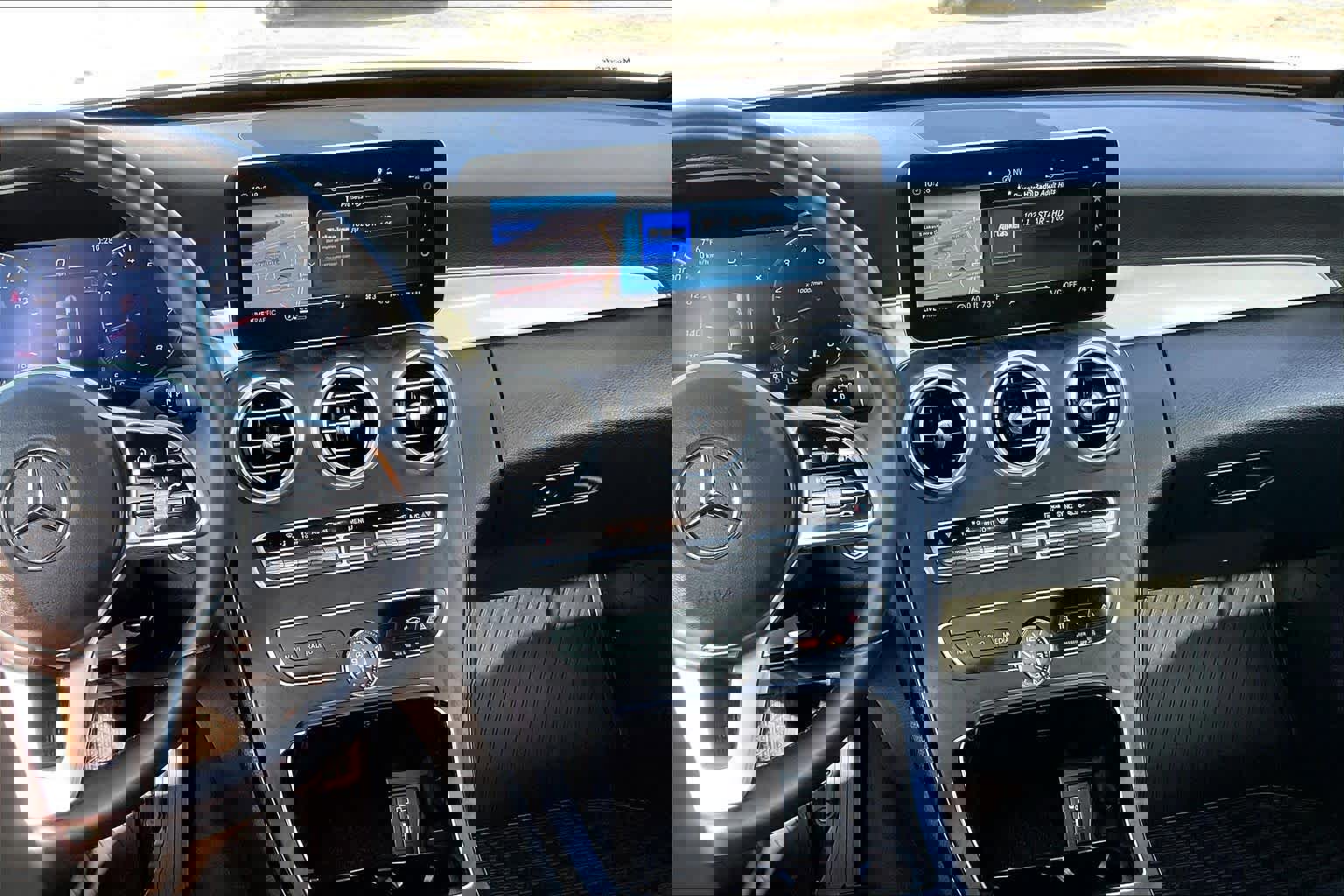 Used 2020 Mercedes-Benz C 300 4MATIC Sedan image 8