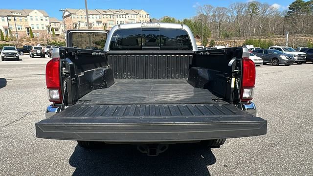 Used 2019 Toyota Tacoma SR5 AWD/4WD image 18