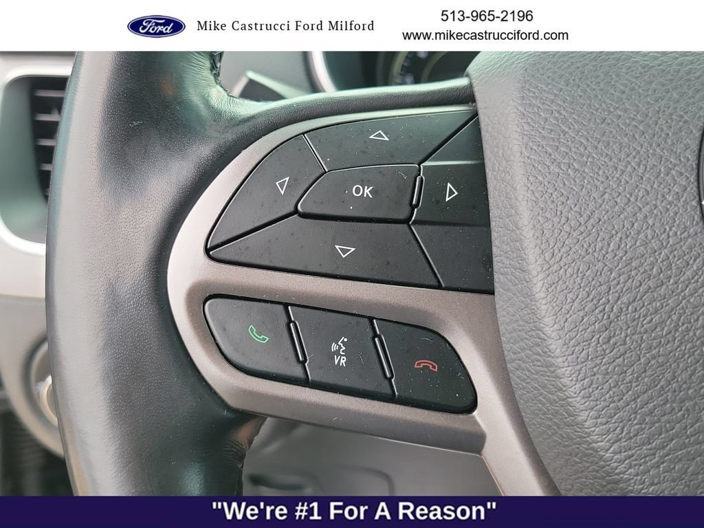 Used 2021 Jeep Cherokee Latitude Lux AWD/4WD image 17