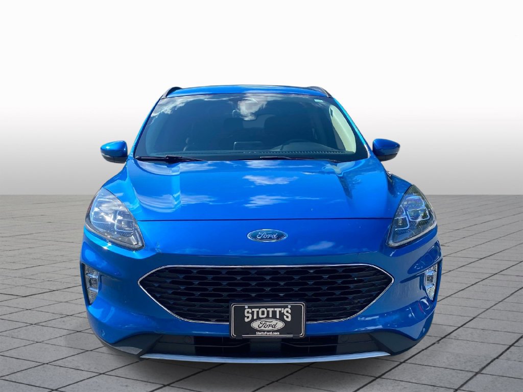 Certified 2020 Ford Escape Titanium AWD/4WD image 2