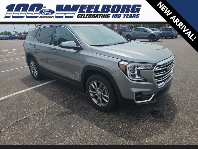 Used 2024 GMC Terrain SLT AWD/4WD image 7
